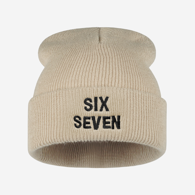 SIX SEVEN Letter Embroidered K - огляд і ціна Beanie Cuffed Knit